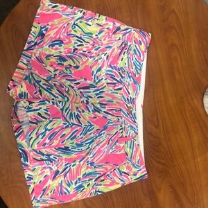 Lilly Pulitzer Callahan Short size 12